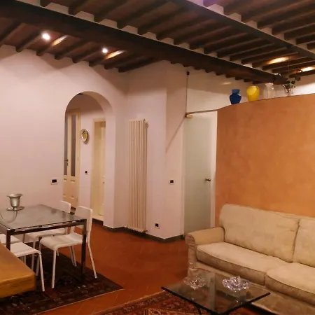 Anfiteatro House Romantica *