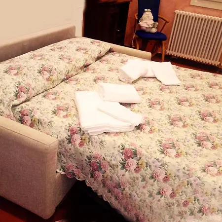 Anfiteatro House Romantica *