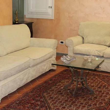 Anfiteatro House Romantica Lucca