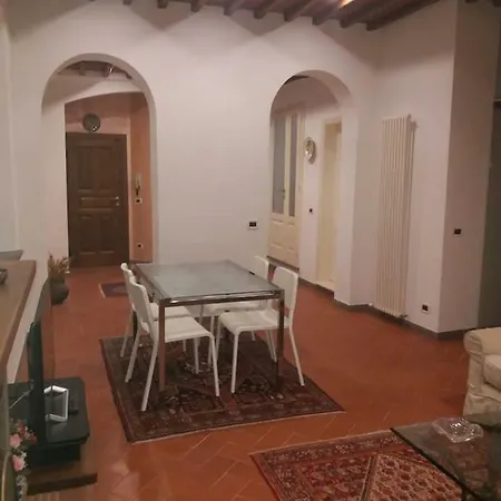 Anfiteatro House Romantica Lucca